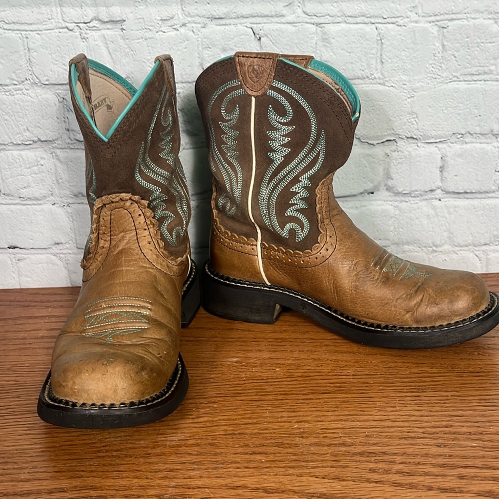 Ariat Fatbaby Heritage Boots Womens Size 7 B Cowboy Western Pull On 10014080